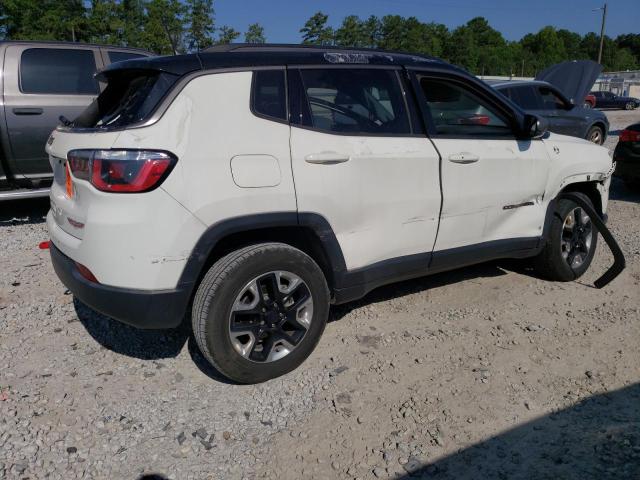 Фото 3 с аукциона – 2018 JEEP COMPASS TR с VIN 3C4NJDDB5JT169134