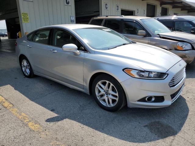 Photo 4 from auction – 2016 FORD FUSION SE with VIN 1FA6P0HD3G5120777