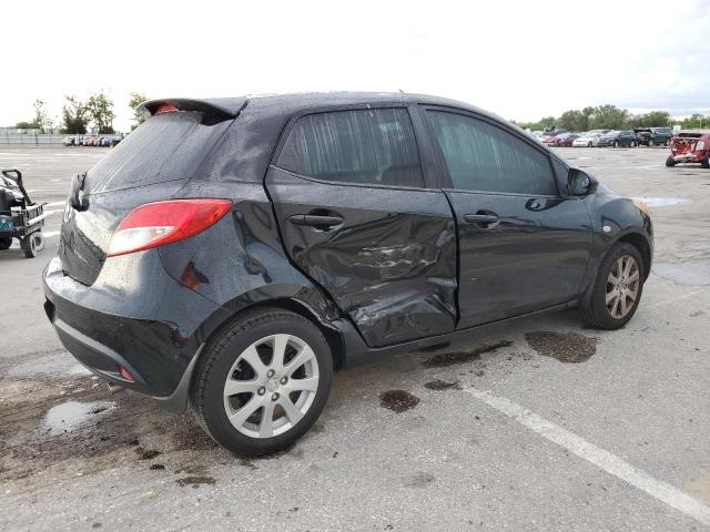 Photo 3 from auction – 2012 MAZDA MAZDA2 with VIN JM1DE1LY8C0137573