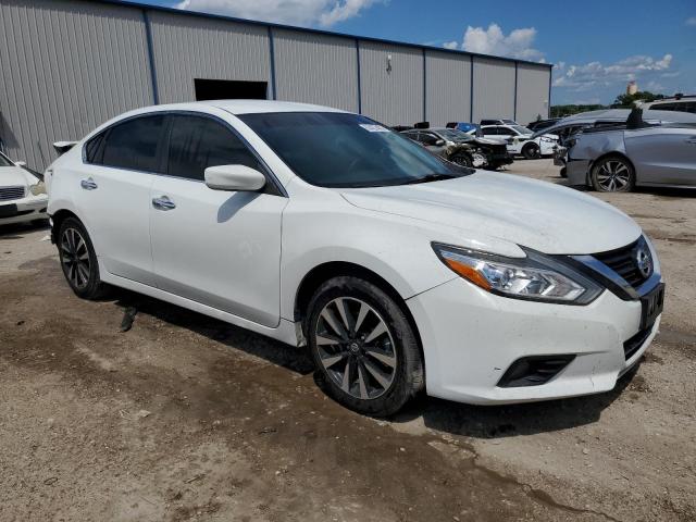 Photo 4 from auction – 2018 NISSAN ALTIMA 2.5 with VIN 1N4AL3AP5JC214576