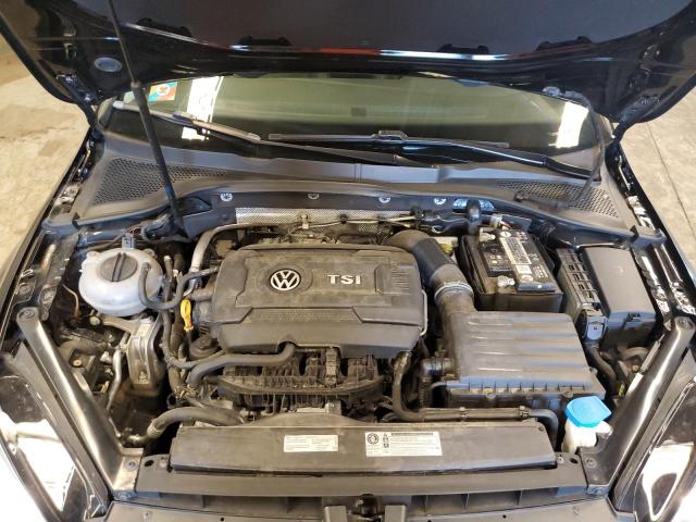 Photo 11 from auction – 2017 VOLKSWAGEN GOLF S with VIN 3VW117AU9HM070582