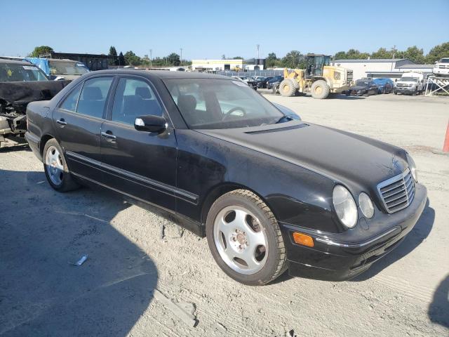 Photo 4 from auction – 2000 MERCEDES-BENZ E 430 with VIN WDBJF70J3YB138165