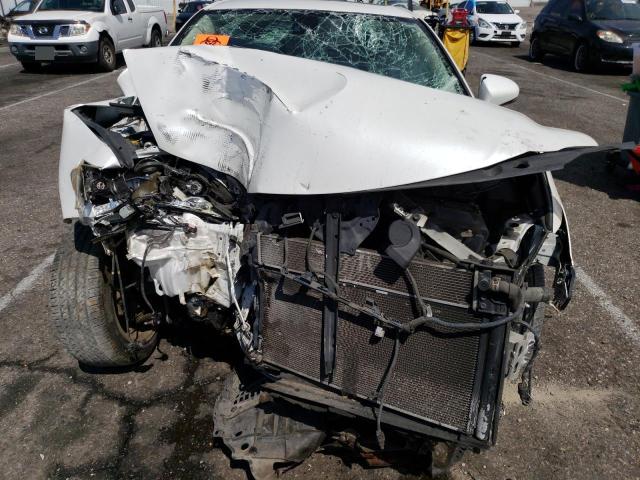 Photo 11 from auction – 2014 LEXUS CT 200 with VIN JTHKD5BH6E2176980