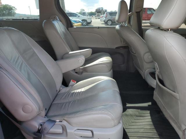 Photo 11 from auction – 2012 TOYOTA SIENNA XLE with VIN 5TDDK3DC4CS048619