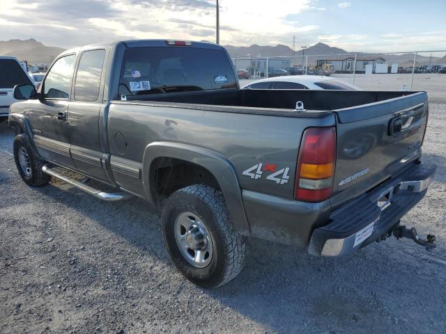 Photo 2 from auction – 2002 CHEVROLET SILVERADO with VIN 1GCHK29G22E158242