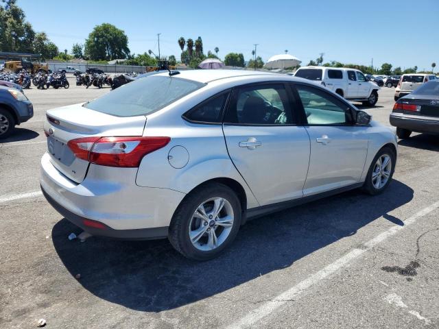 Photo 3 from auction – 2014 FORD FOCUS SE with VIN 1FADP3F21EL432776