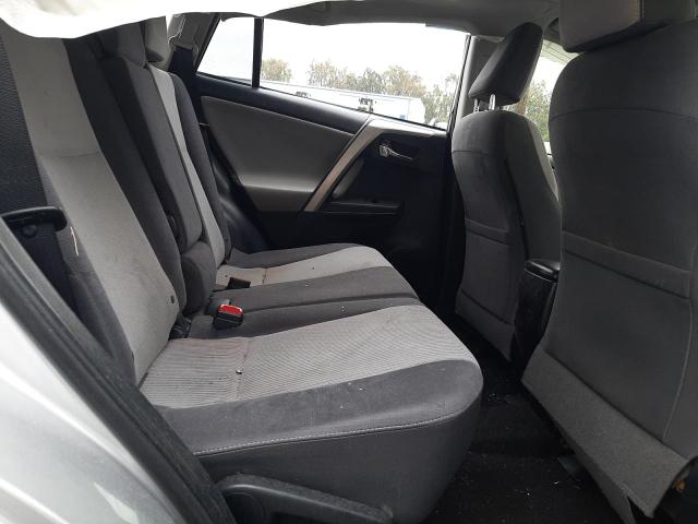 Photo 10 from auction – 2015 TOYOTA RAV4 XLE with VIN JTMWFREV5FJ053359
