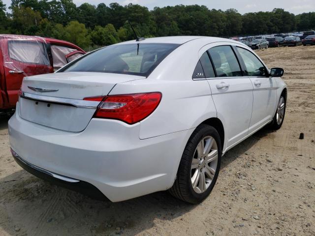 Photo 3 from auction – 2013 CHRYSLER 200 LX with VIN 1C3CCBAB4DN639950