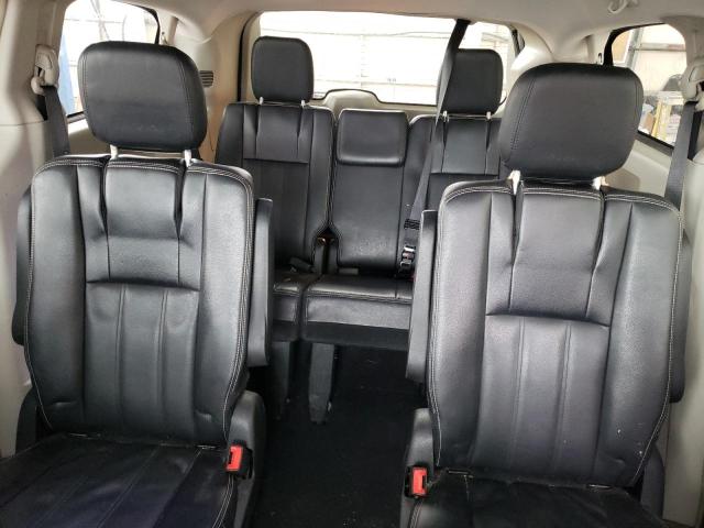 Photo 10 from auction – 2015 CHRYSLER TOWN & COU with VIN 2C4RC1BG2FR565122