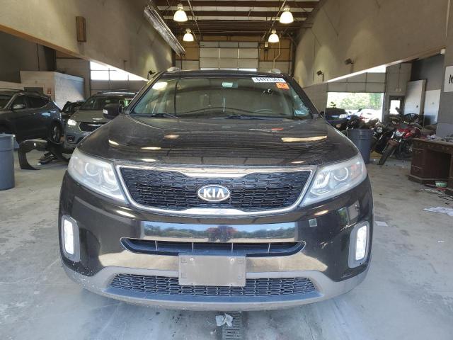 Photo 5 from auction – 2015 KIA SORENTO LX with VIN 5XYKTDA65FG645546