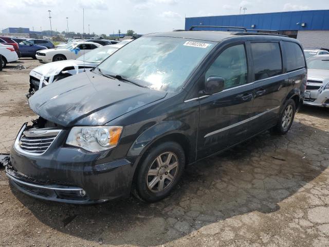 CHRYSLER TOWN & COU 2013 with VIN 2C4RC1BG5DR576905 - Photo from auction