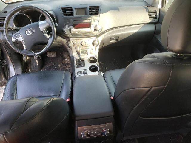 Photo 8 from auction – 2011 TOYOTA HIGHLANDER with VIN 5TDBK3EH2BS078301