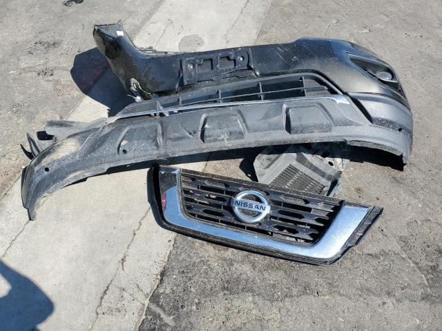 Photo 13 from auction – 2017 NISSAN PATHFINDER with VIN 5N1DR2MN2HC606558