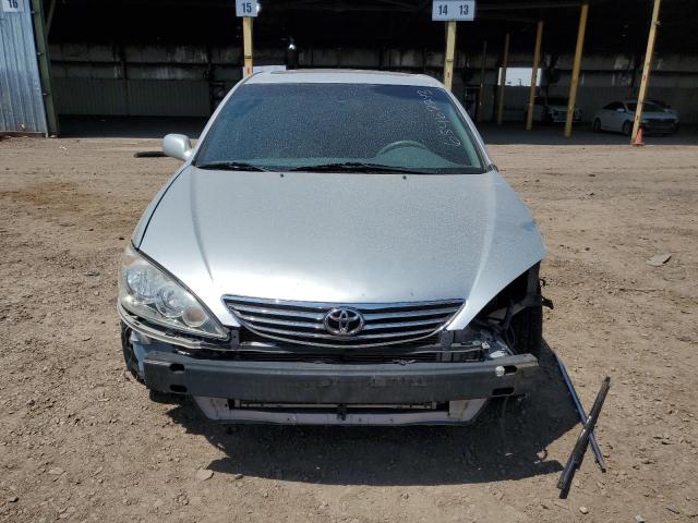 Photo 5 from auction – 2005 TOYOTA CAMRY LE with VIN 4T1BF30K25U600413