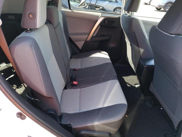 Photo 11 from auction – 2013 TOYOTA RAV4 XLE with VIN JTMRFREV1DD045526