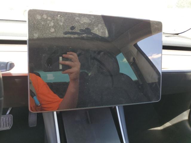 Photo 9 from auction – 2018 TESLA MODEL 3 with VIN 5YJ3E1EB0JF065058