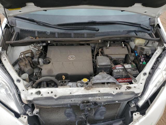 Photo 12 from auction – 2016 TOYOTA SIENNA XLE with VIN 5TDYK3DC0GS708324