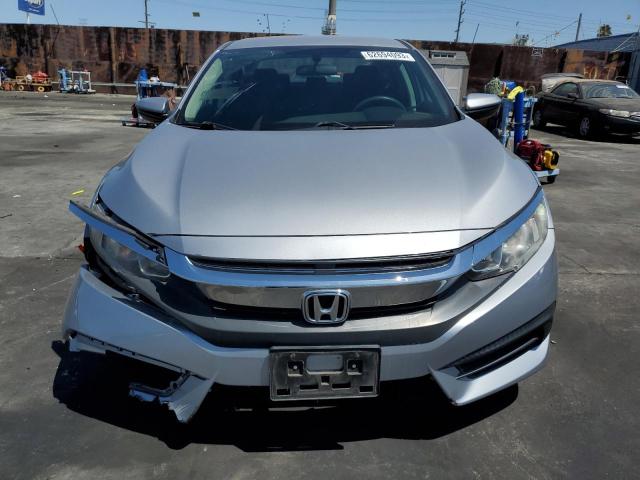 Photo 5 from auction – 2017 HONDA CIVIC LX with VIN 2HGFC2F50HH526301