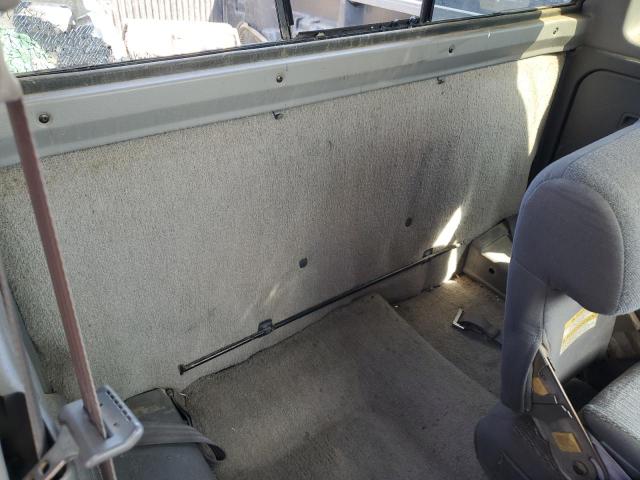 Photo 10 from auction – 2000 NISSAN FRONTIER K with VIN 1N6DD26S4YC405232