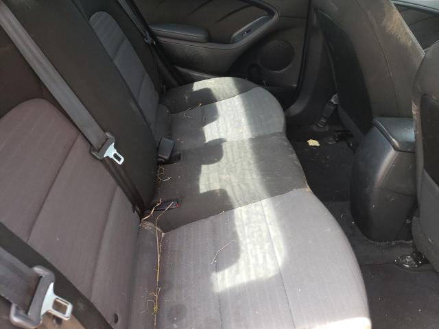 Photo 10 from auction – 2018 KIA FORTE LX with VIN 3KPFL4A72JE187836
