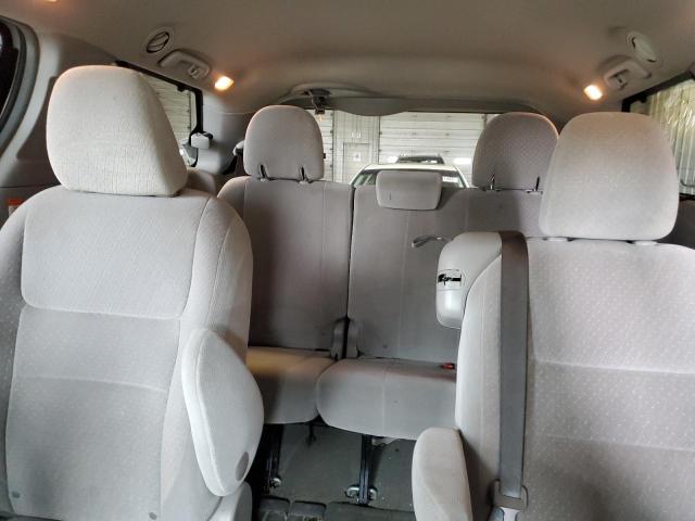 Photo 10 from auction – 2015 TOYOTA SIENNA LE with VIN 5TDKK3DC6FS610418