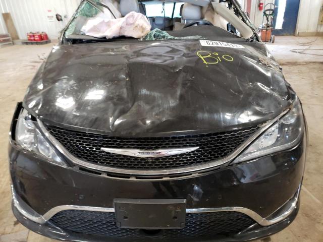 Photo 12 from auction – 2018 CHRYSLER PACIFICA L with VIN 2C4RC1GG3JR102780