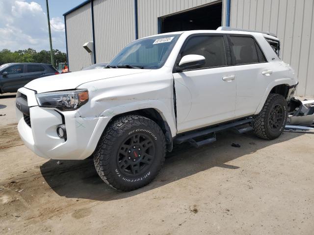 Photo 1 from auction – 2018 TOYOTA 4RUNNER SR with VIN JTEBU5JR0J5583502