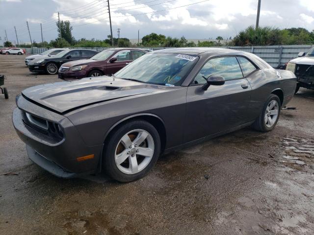 DODGE CHALLENGER 2013 with VIN 2C3CDYAG8DH686872 - Photo from auction