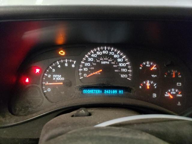 Photo 9 from auction – 2005 CHEVROLET SILVERADO with VIN 1GCEK19B95E302102