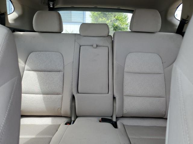 Photo 10 from auction – 2016 HYUNDAI TUCSON SE with VIN KM8J23A46GU126914