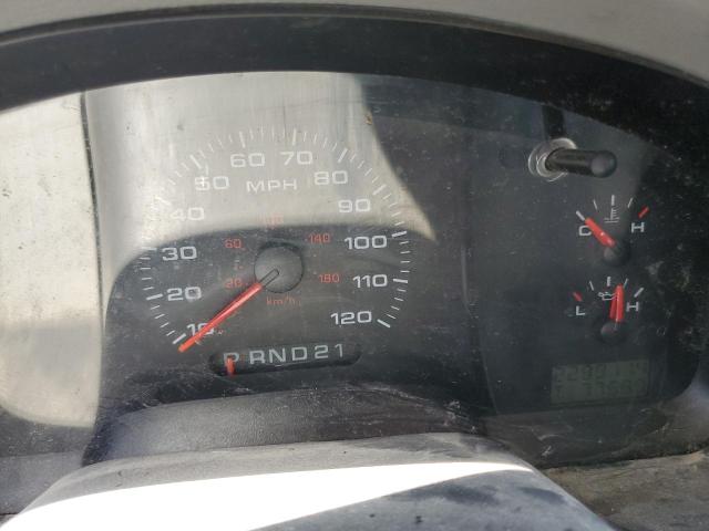 Photo 9 from auction – 2005 FORD F150 with VIN 1FTRX14W75FB06411
