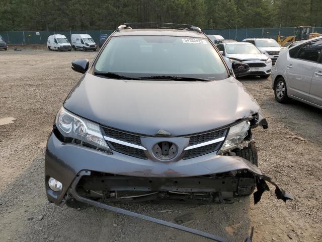 Photo 5 from auction – 2015 TOYOTA RAV4 XLE with VIN JTMRFREV4FD125986