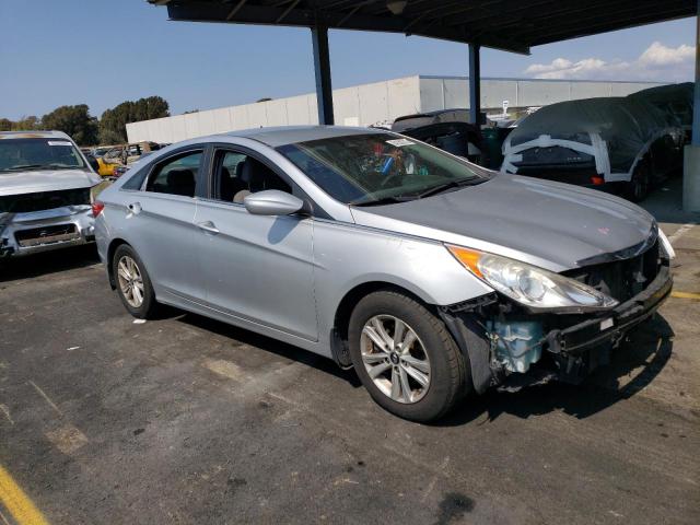 Photo 4 from auction – 2013 HYUNDAI SONATA GLS with VIN 5NPEB4AC5DH683368