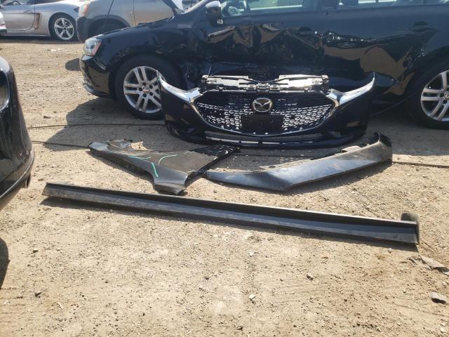 Photo 12 from auction – 2019 MAZDA 3 PREMIUM with VIN 3MZBPAEM3KM104484