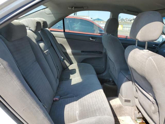 Photo 10 from auction – 2005 TOYOTA CAMRY LE with VIN 4T1BE32K65U005242