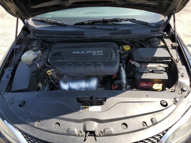 Photo 11 from auction – 2016 CHRYSLER 200 S with VIN 1C3CCCBB1GN195905