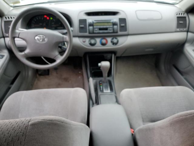 Photo 8 from auction – 2004 TOYOTA CAMRY LE with VIN JTDBE32K440268436