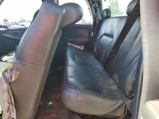 Photo 10 from auction – 2000 CHEVROLET SILVERADO with VIN 1GCEC19V6YE355352