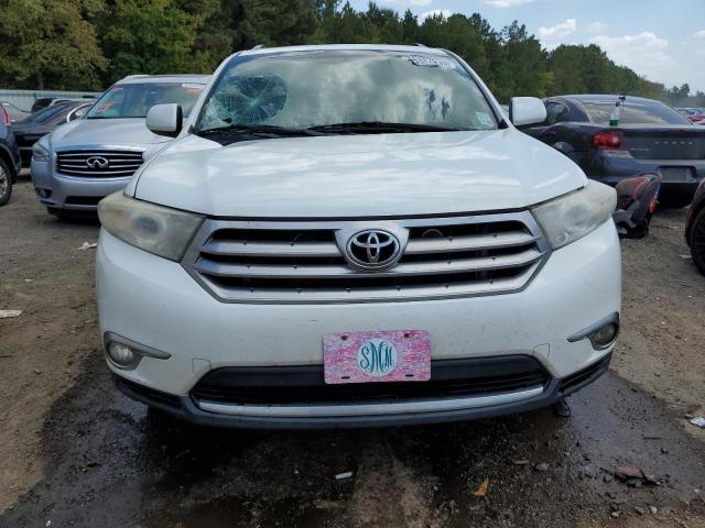 Photo 5 from auction – 2011 TOYOTA HIGHLANDER with VIN 5TDZK3EH9BS037937