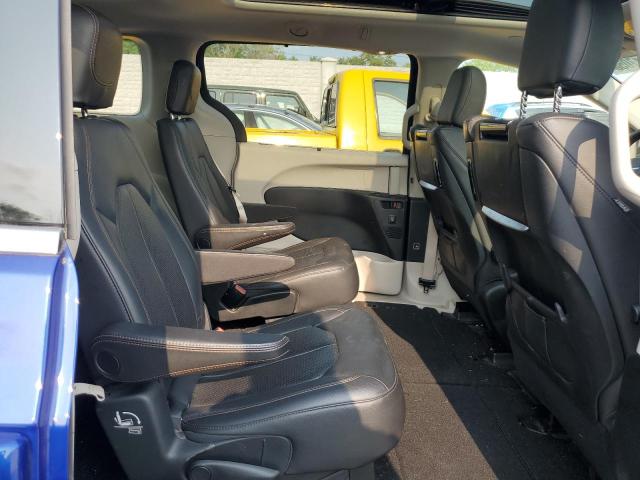Снимка 11 от търг – 2018 CHRYSLER PACIFICA T с VIN 2C4RC1EG6JR352677