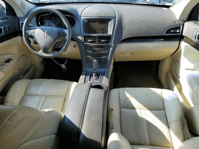Photo 8 from auction – 2014 LINCOLN MKT with VIN 2LMHJ5ATXEBL56614