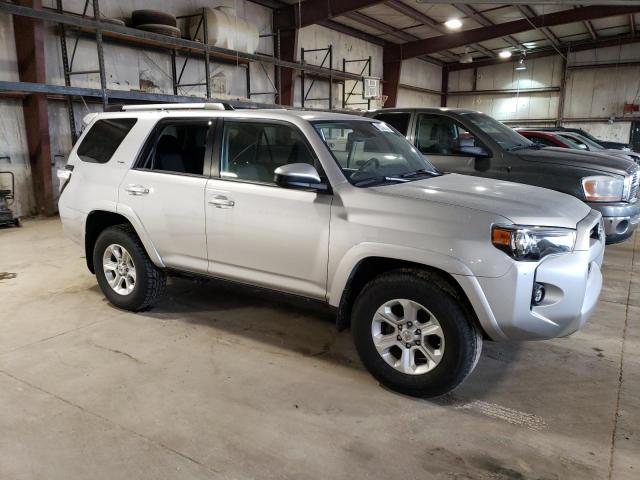 Photo 4 from auction – 2021 TOYOTA 4RUNNER SR with VIN JTEEU5JRXM5234591