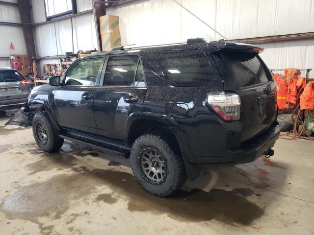 Photo 2 from auction – 2020 TOYOTA 4RUNNER SR with VIN JTEBU5JR0L5801070