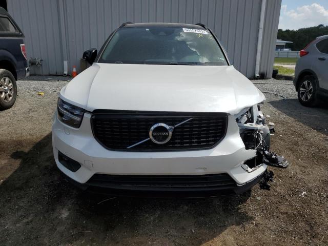 Photo 5 from auction – 2020 VOLVO XC40 T4 R- with VIN YV4AC2HM0L2245014