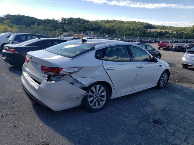 Photo 3 from auction – 2018 KIA OPTIMA EX with VIN 5XXGU4L37JG232398