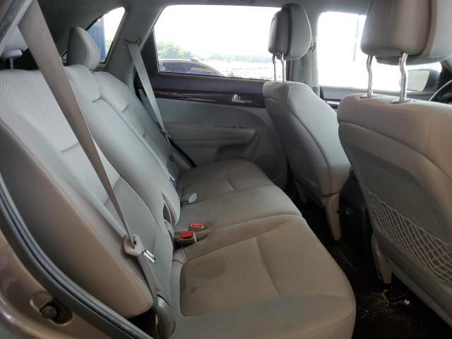 Photo 11 from auction – 2011 KIA SORENTO BA with VIN 5XYKT3A12BG053496