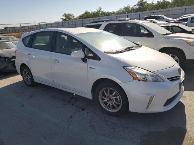 Photo 4 from auction – 2013 TOYOTA PRIUS V with VIN JTDZN3EU9D3274307
