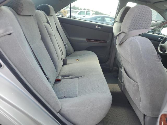 Photo 10 from auction – 2004 TOYOTA CAMRY with VIN 4T1BE30K74U372698