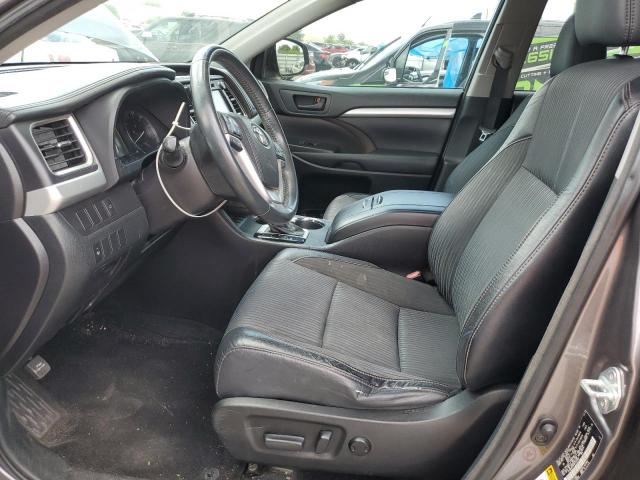 Photo 7 from auction – 2016 TOYOTA HIGHLANDER with VIN 5TDZKRFH7GS122462