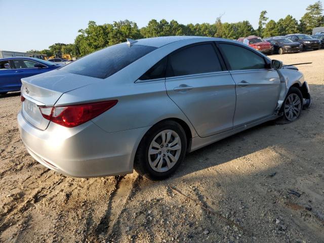 Photo 3 from auction – 2012 HYUNDAI SONATA GLS with VIN 5NPEB4AC3CH425588